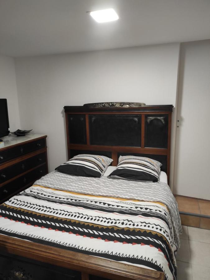 Chambre Entree Independante Lodeve Ngoại thất bức ảnh